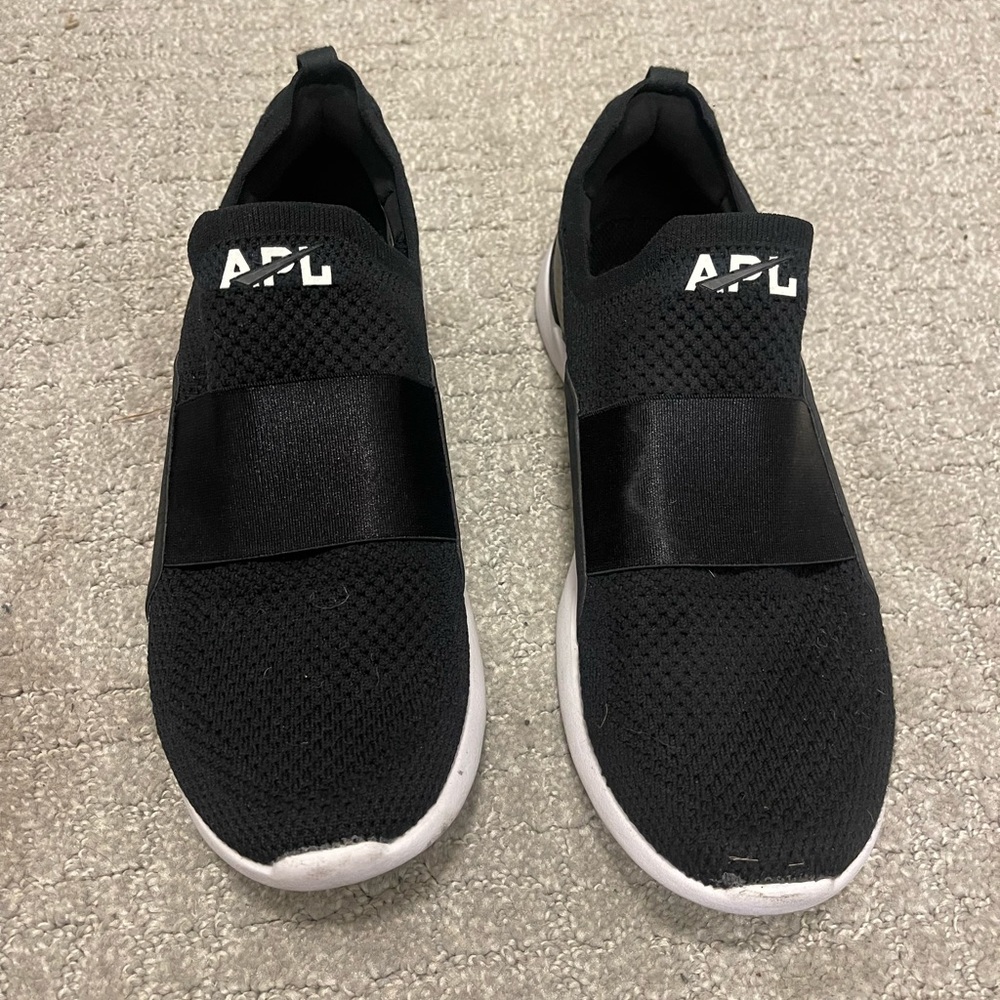APL Women’s TechLoom Bliss Size 9– GREAT CONDITION!